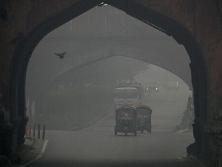 India trials Delhi cloud seeding to combat deadly smog